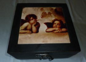 Decorative box for storing tarot cards
