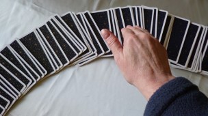 Scanning the Tarot for Card Selection